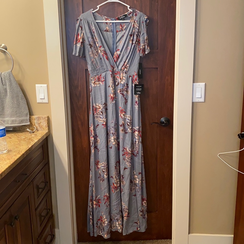 NWT Lulus Floral Maxi Dress